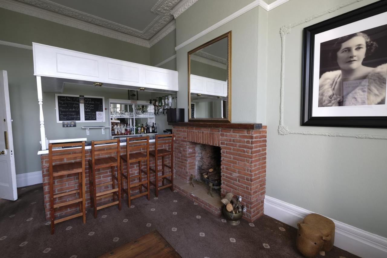 Heathcliff House B&B Exclusively For Adults Free Large Carpark Torquay Exterior foto
