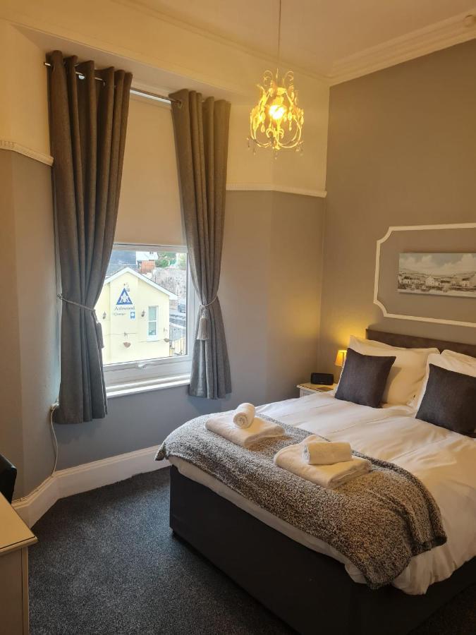 Heathcliff House B&B Exclusively For Adults Free Large Carpark Torquay Exterior foto