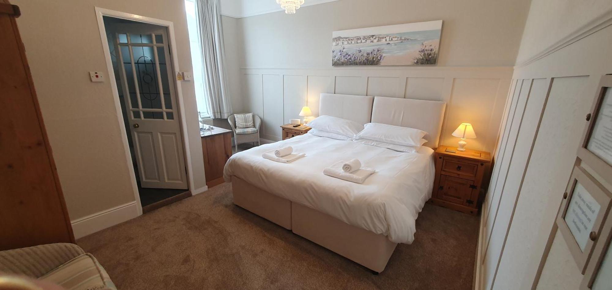 Heathcliff House B&B Exclusively For Adults Free Large Carpark Torquay Exterior foto