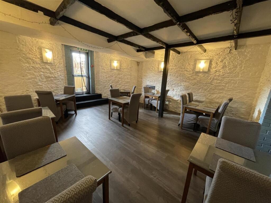Heathcliff House B&B Exclusively For Adults Free Large Carpark Torquay Exterior foto